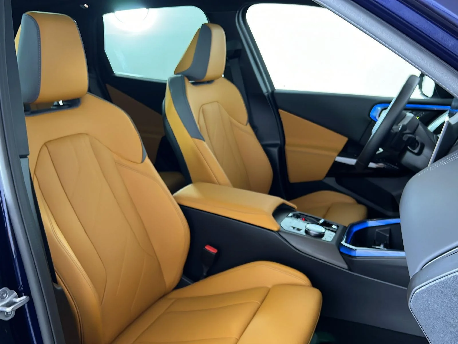 Used 2026 Tanzanite Blue II Metallic BMW 30 xDrive image 24