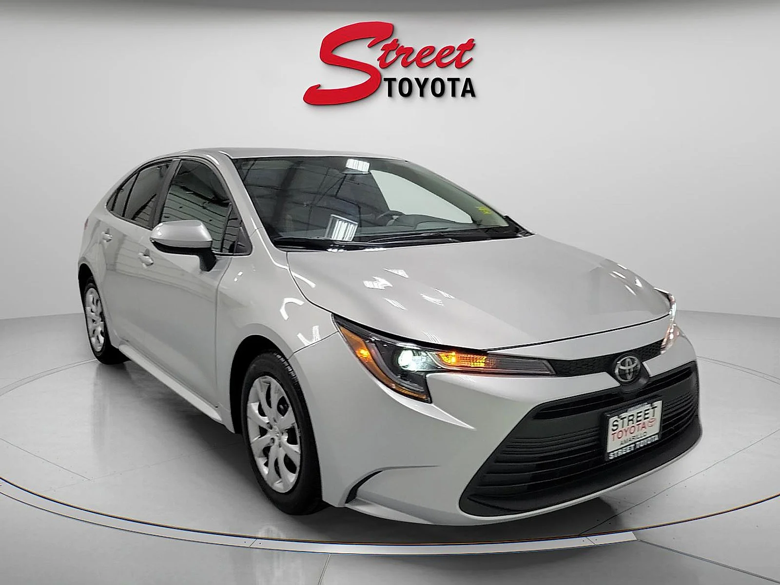 Certified Used 2025 Silver Toyota LE image 5