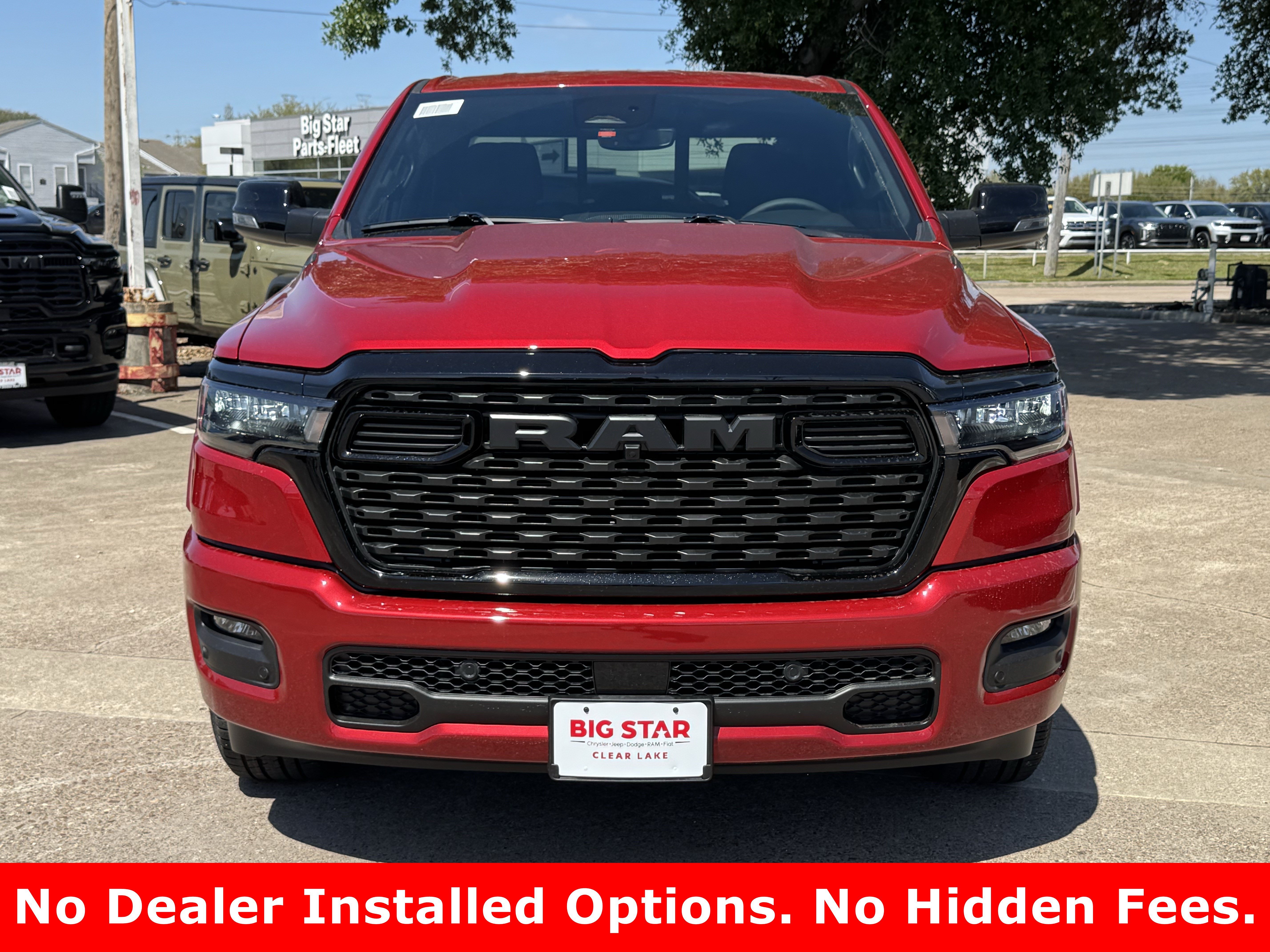 New 2026 Molten Red Pearl-Coat Exterior Paint RAM Lone Star image 3