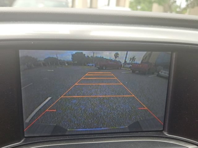 Used 2014 Blue Topaz Metallic Chevrolet LT image 16
