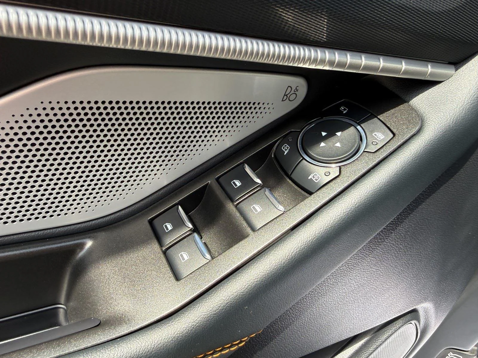 New 2026 Vapor Blue Metallic Ford Tremor image 15