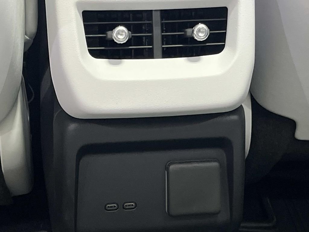 2026 Cadillac OPTIQ Sport - Photo 14