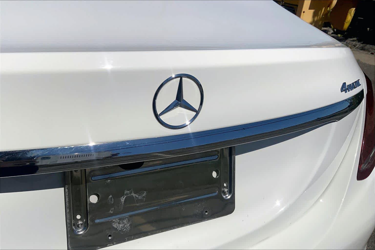 Used 2016 Polar White Mercedes-Benz C 300 Luxury image 10