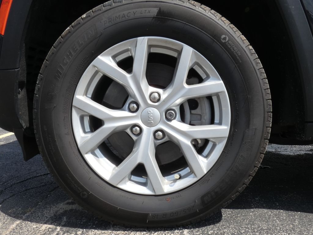 Used 2023 Black Jeep Limited image 40