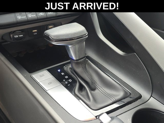 Certified Used 2022 Gray Hyundai SEL image 13