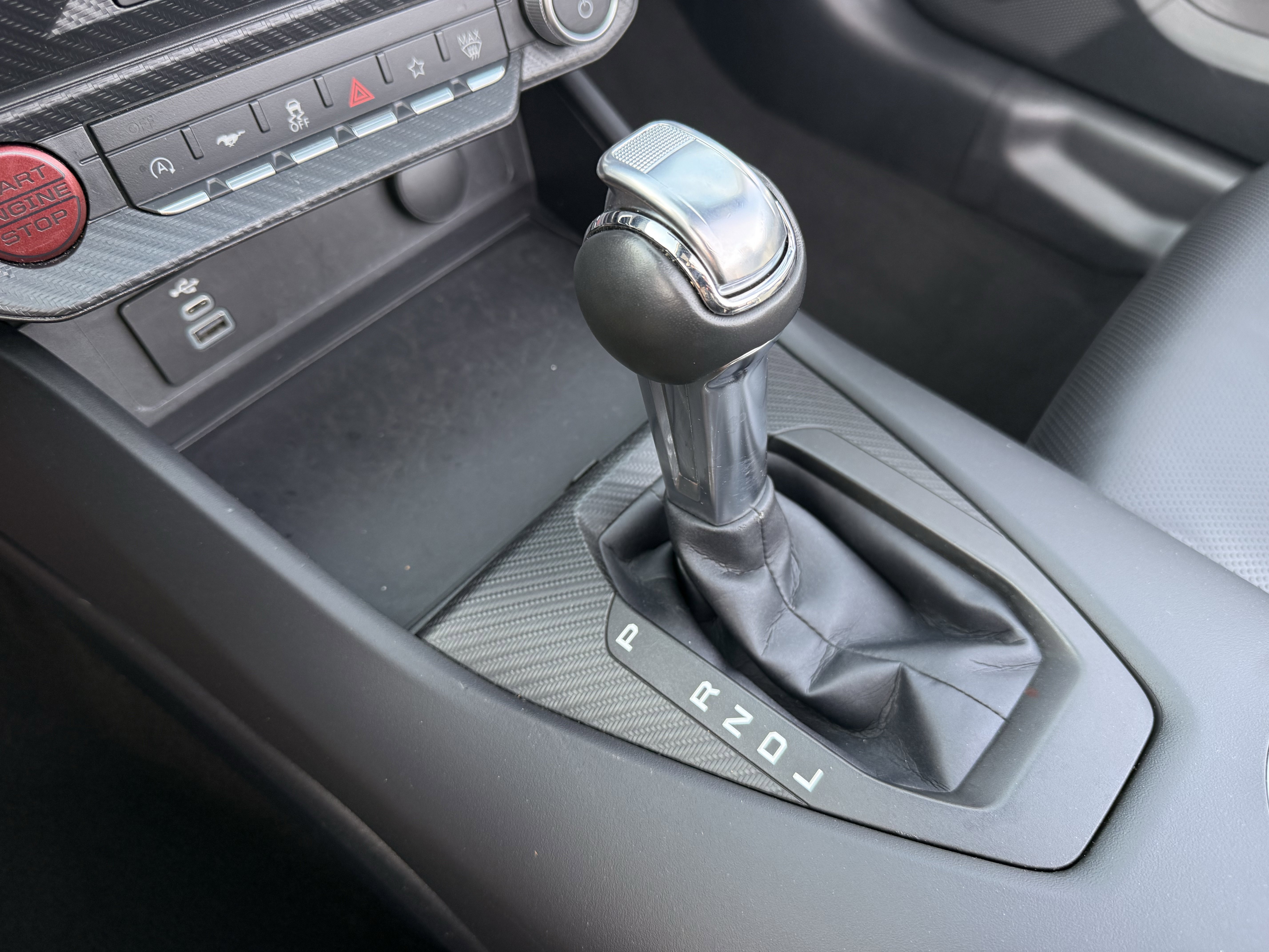 Used 2025 Gray Metallic Ford EcoBoost Premium image 23