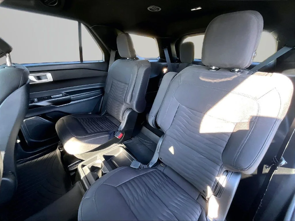 Used 2020 Blue Ford XLT image 24