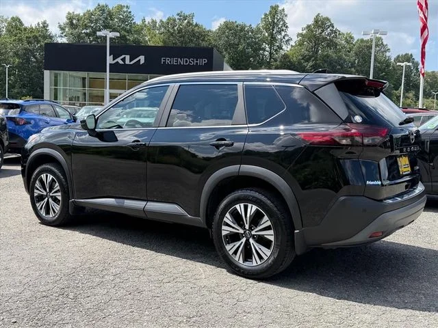 Used 2023 Black Nissan SV image 5