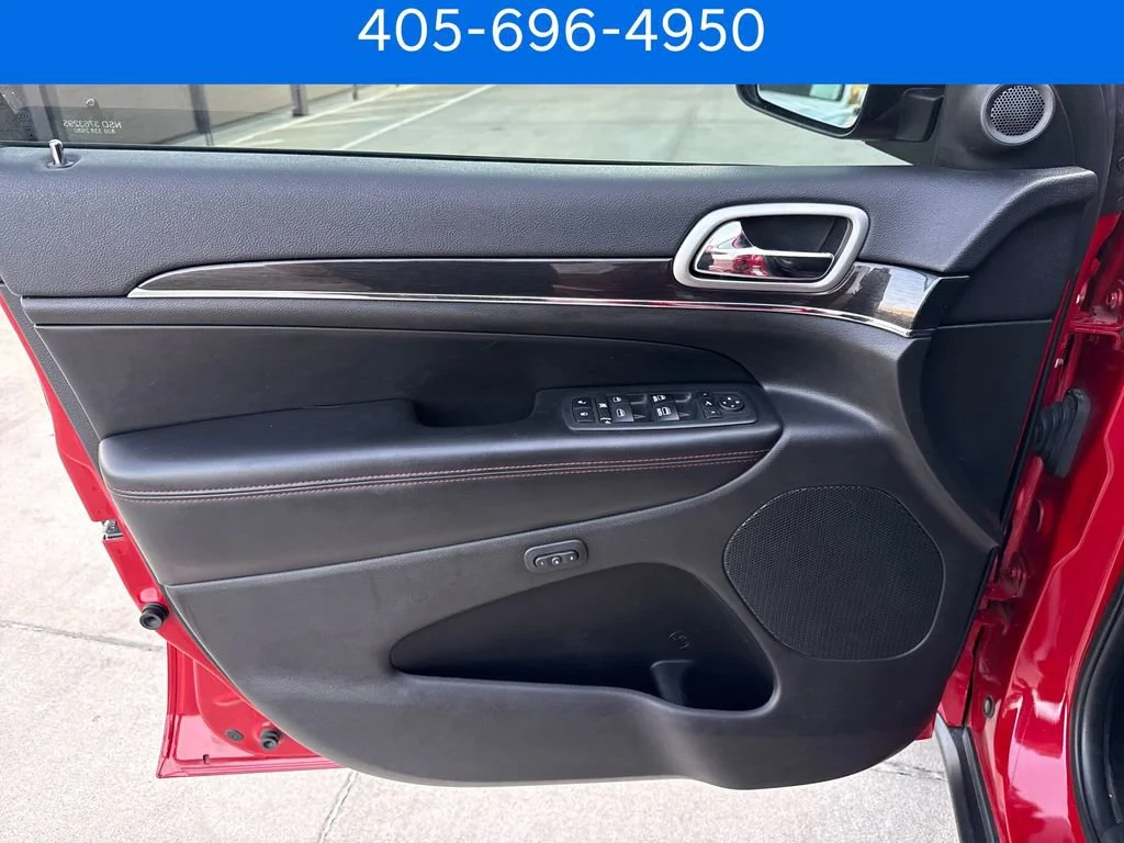 Pre-Owned 2018 Jeep Grand Cherokee Trailhawk