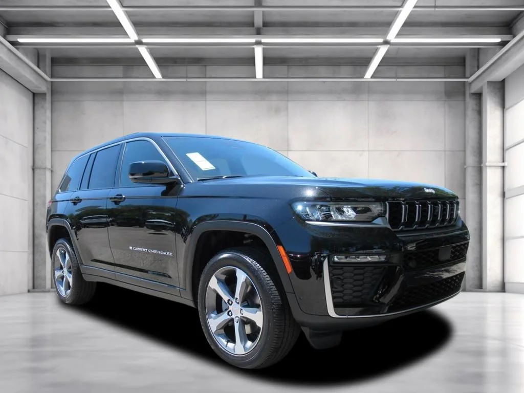 Grand Cherokee | Gainesville Chrysler Dodge Jeep Ram