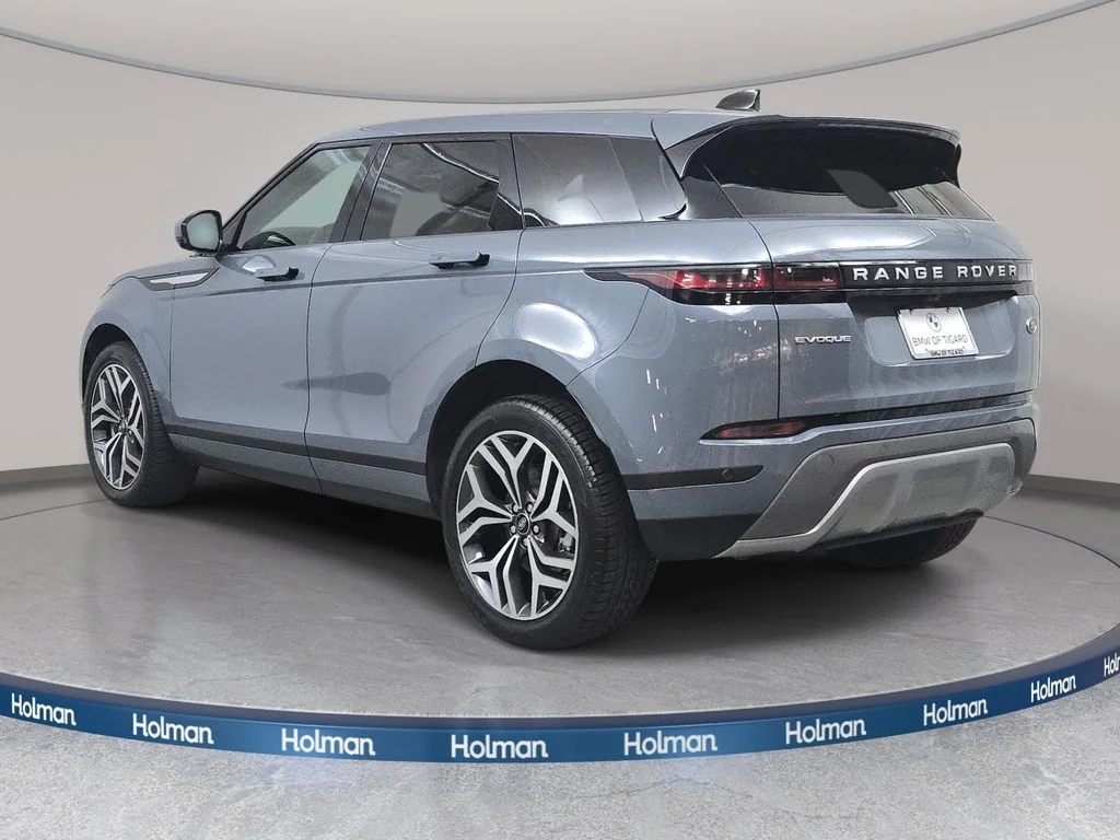 Used 2023 Nolita Gray Metallic Land Rover SE image 8