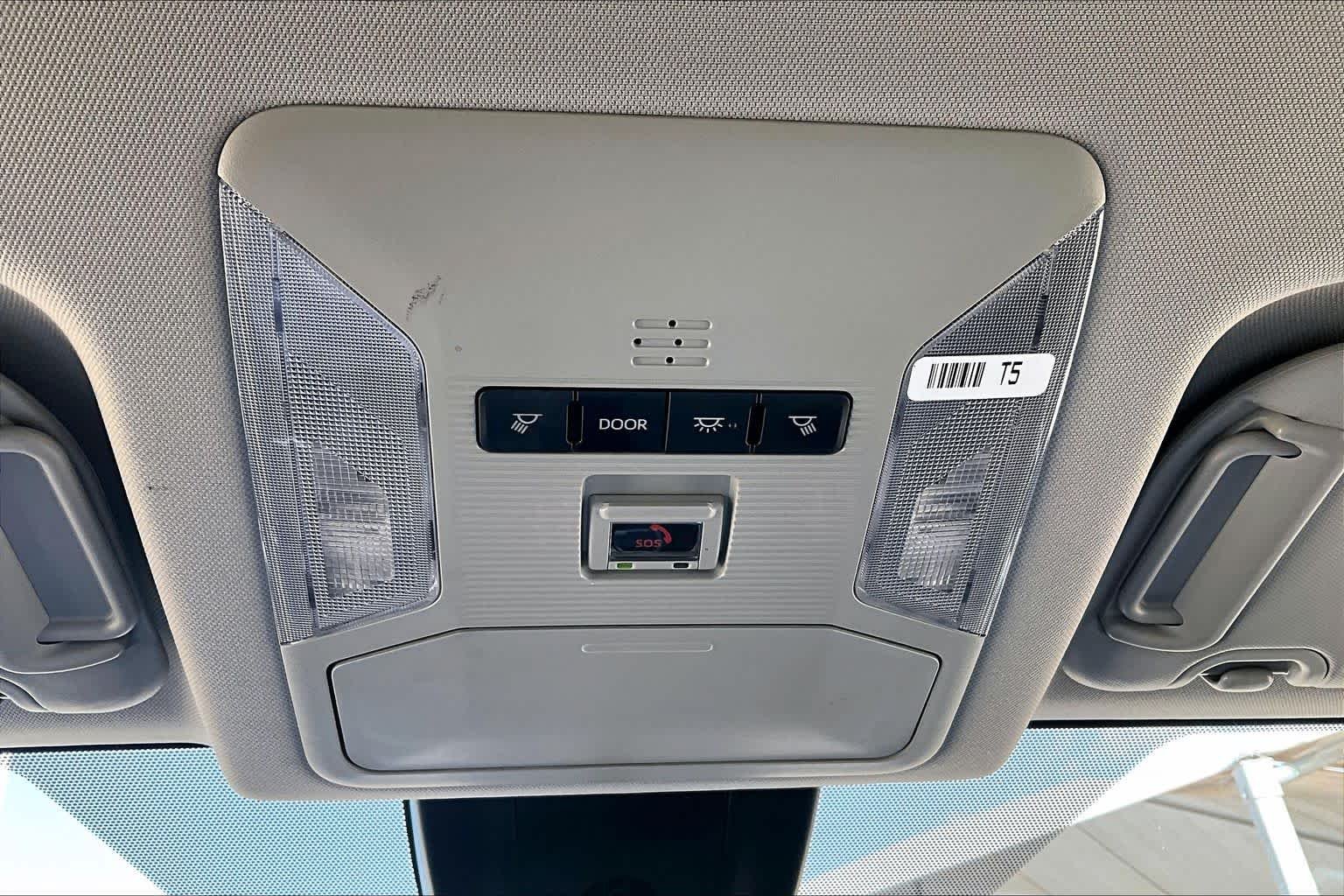Used 2024 Ruby Flare Pearl Toyota Adventure image 31