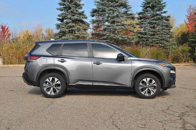 Used 2023 Nissan Rogue SV with VIN 5N1BT3BB2PC947996 for sale in Canton, MI