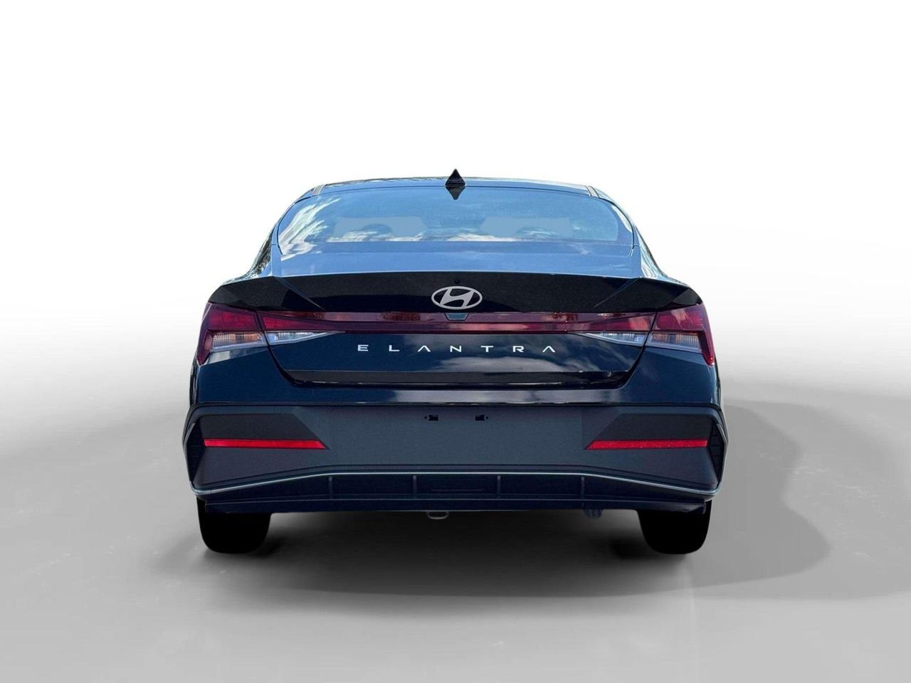 New 2026 Abyss Black Hyundai SE image 25