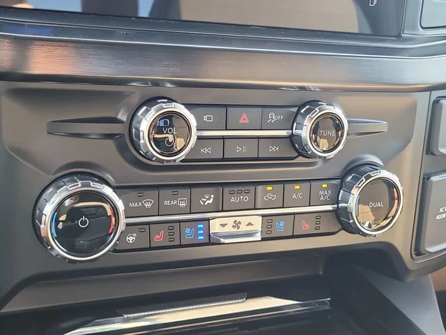 New 2026 Gray Ford Lariat image 26