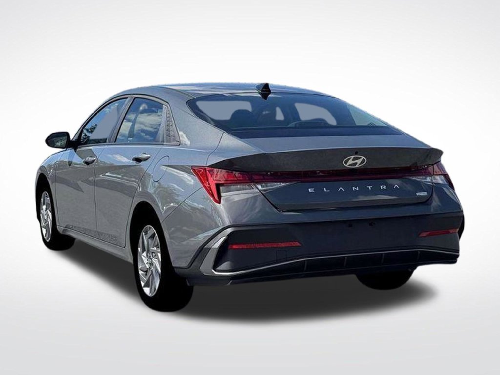 New 2026 Gray Hyundai Blue image 24