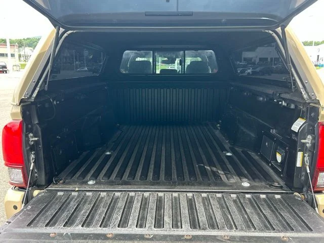 Used 2018  Toyota TRD Off-Road image 42