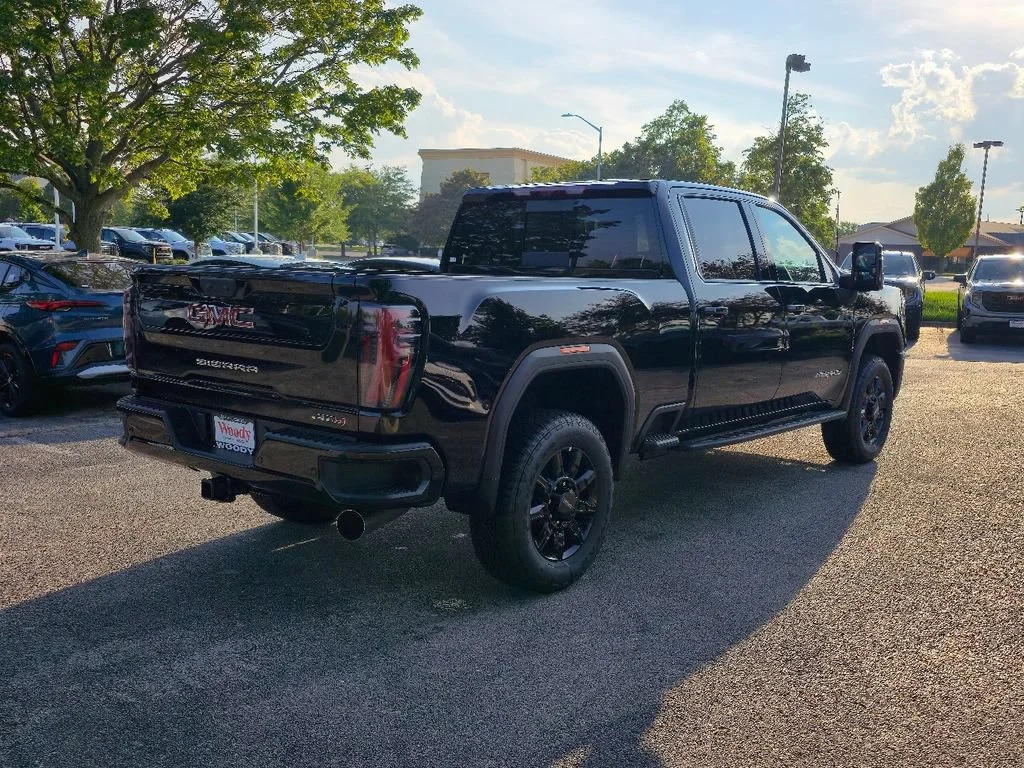New 2026 Onyx Black GMC AT4 image 9