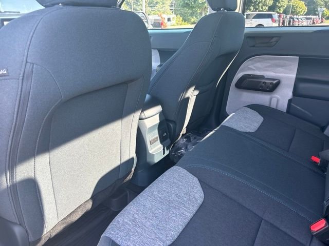 New 2026 Oxford White Ford XLT image 13