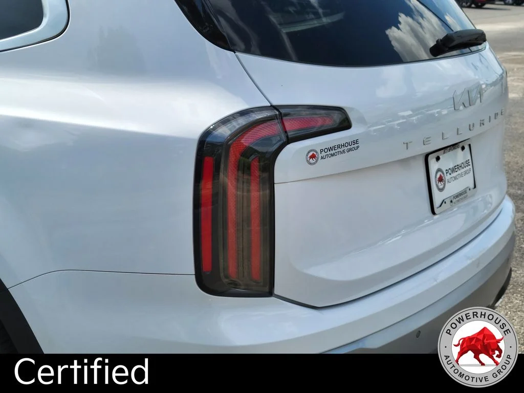 Used 2023 White Kia EX image 13