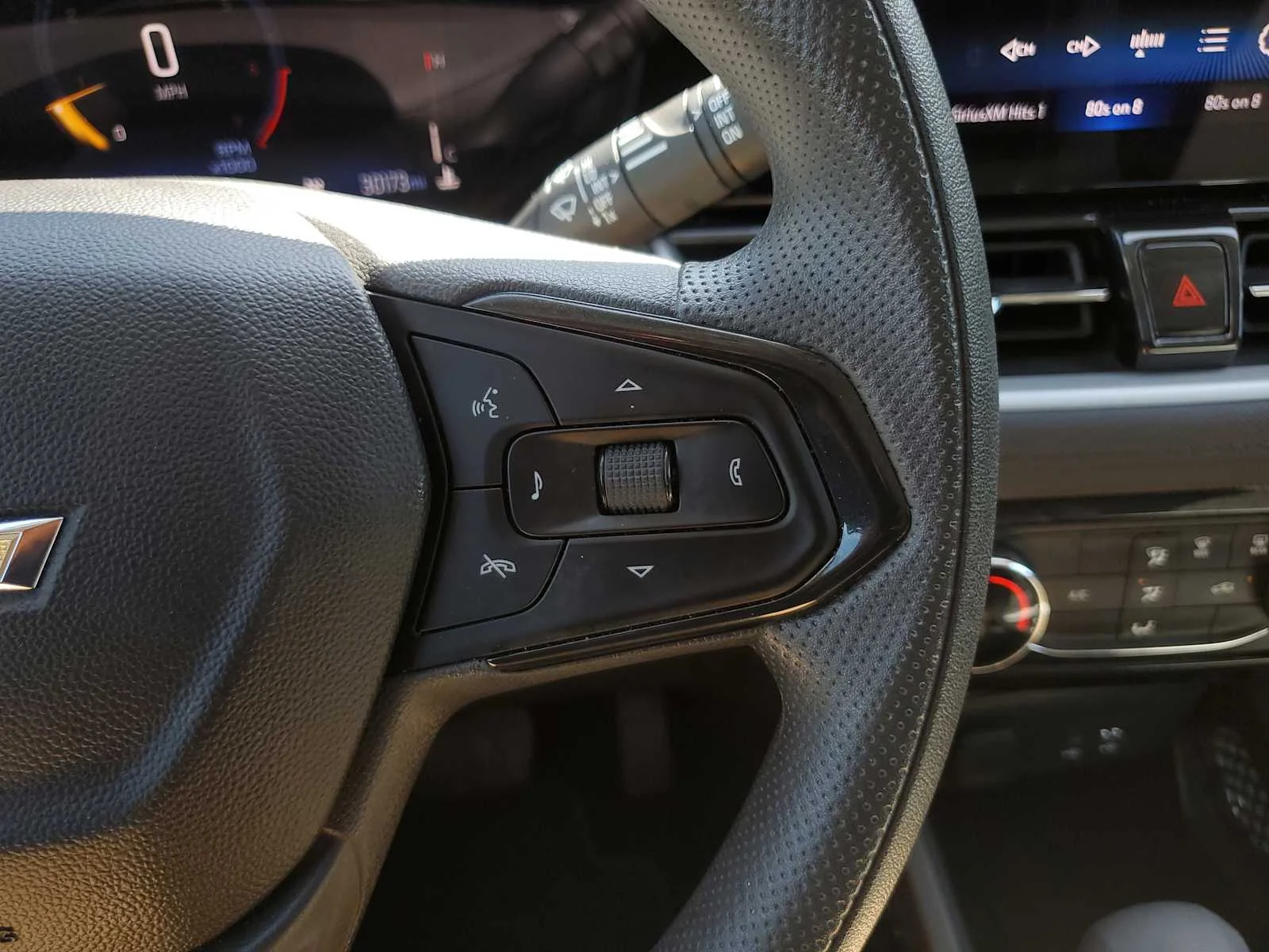 Used 2025 Mosaic Black Metallic Chevrolet LT image 21