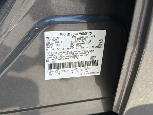 Used 2024 Gray Ford XLT image 30