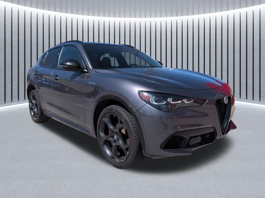 2024 Alfa Romeo Stelvio Veloce AWD's photo