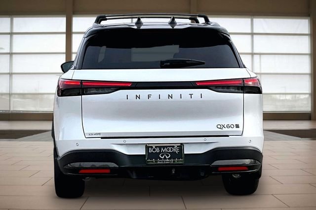 New 2027 2T RAD WHT INFINITI Autograph image 4