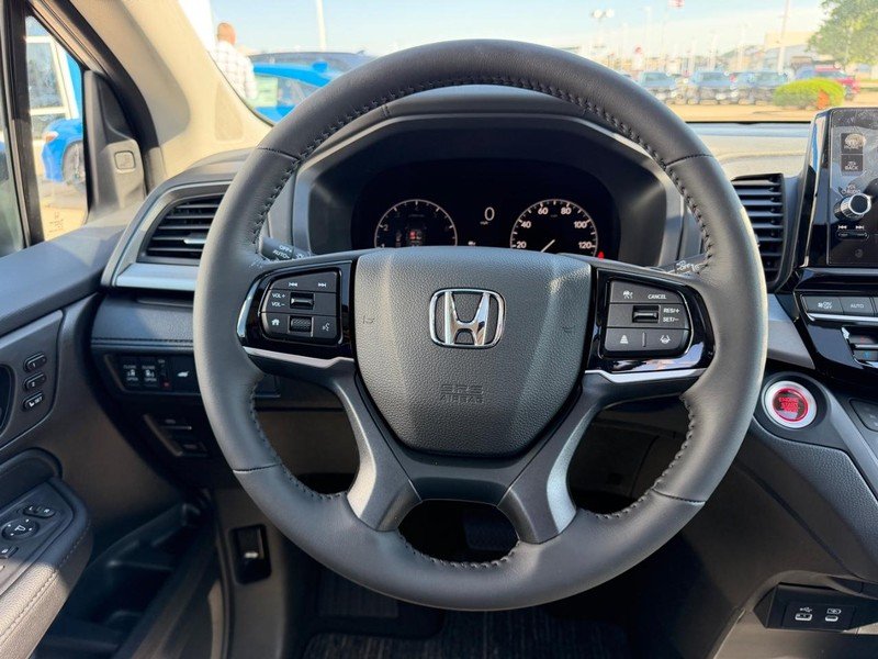 New 2026 Platinum White Pearl Honda EX-L image 14