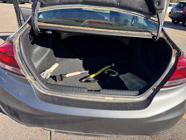 Used 2013 Gray Honda LX image 9