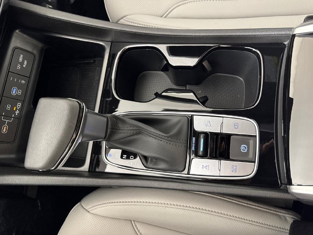 New 2027 White Hyundai SEL Activity AWD image 23
