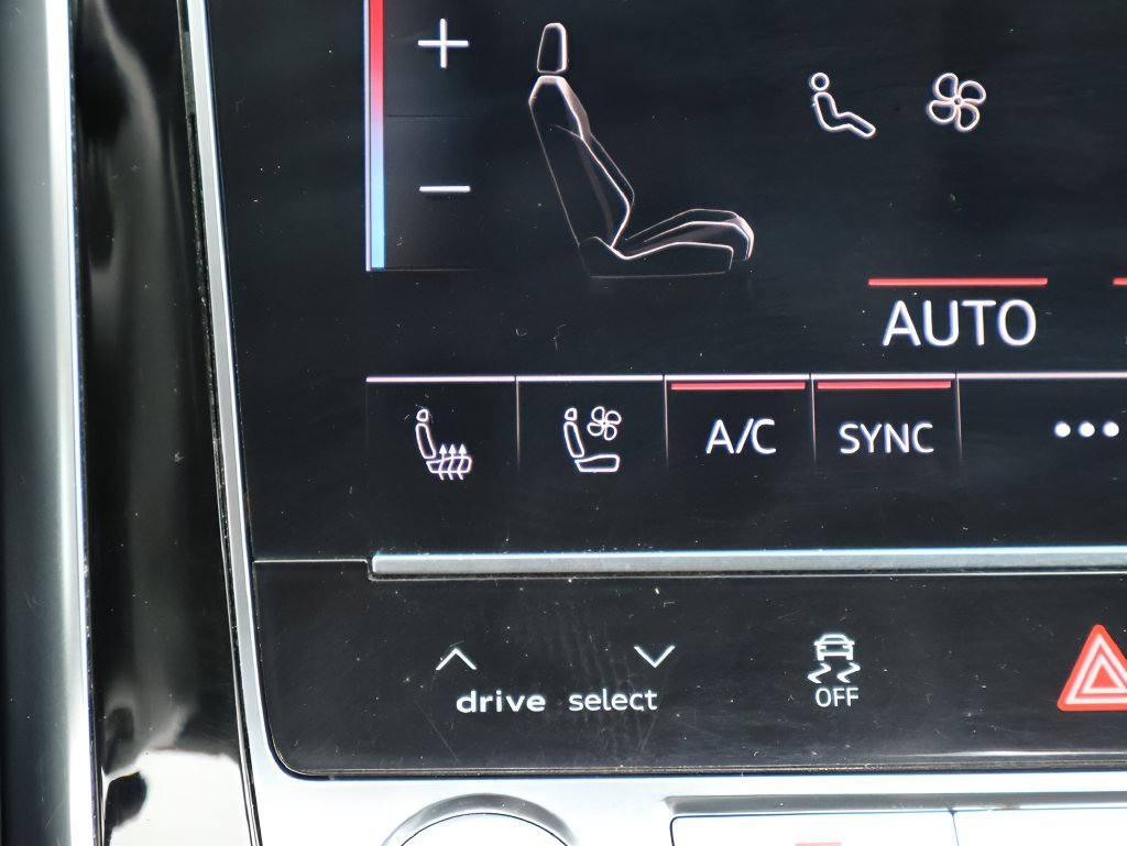 Used 2019 Glacier White Metallic Audi 3.0T Prestige image 28