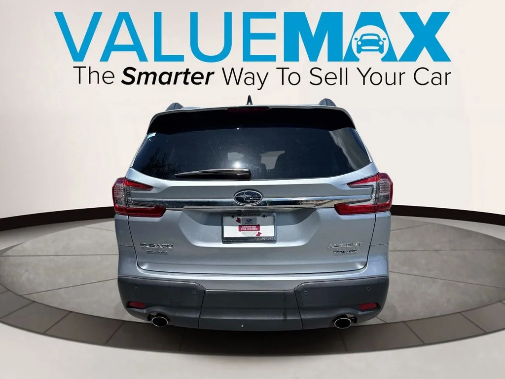Used 2024 Silver Subaru Limited image 4