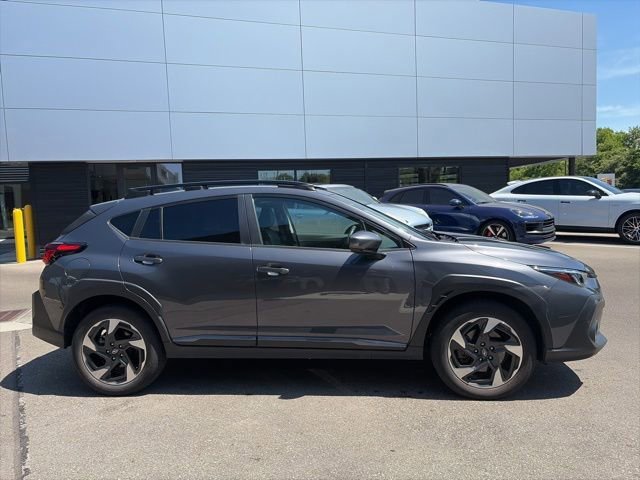 Used 2024 Magnetite Gray Metallic Subaru Limited image 2