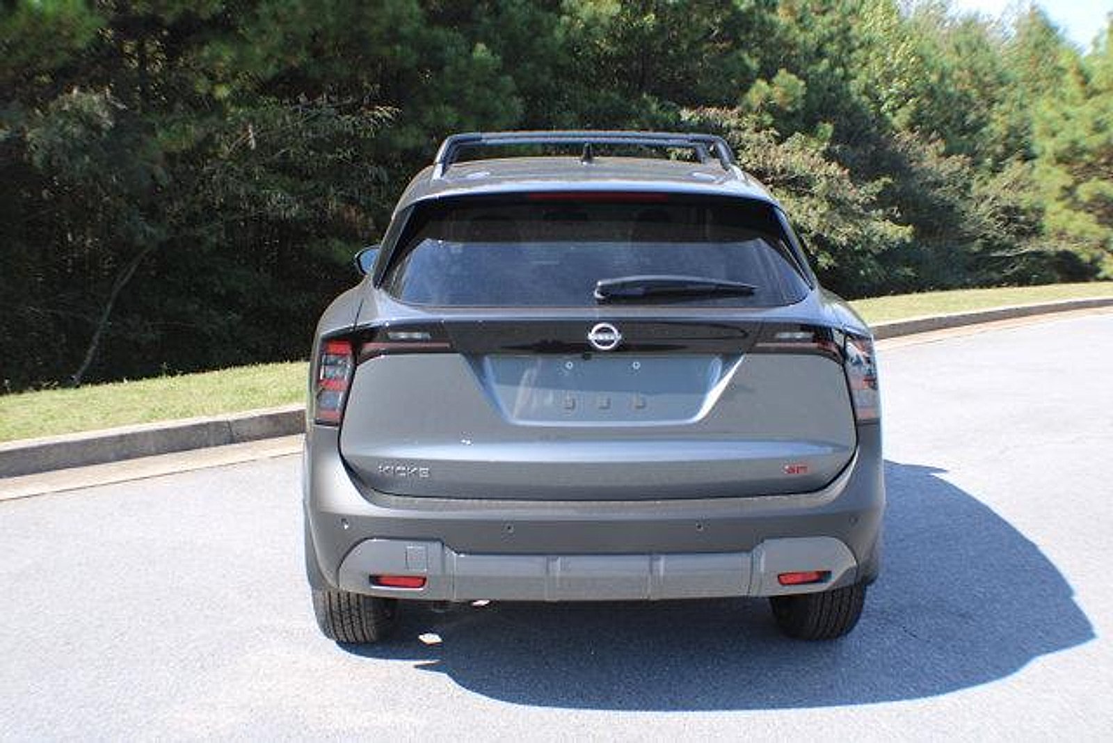 2026 Nissan KICKS SR - Photo 12