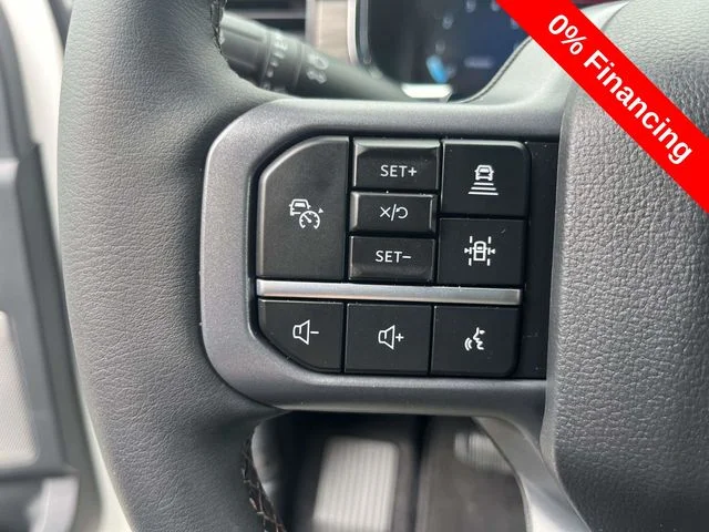 New 2026 Star White Metallic Tri-Coat Ford Lariat image 16