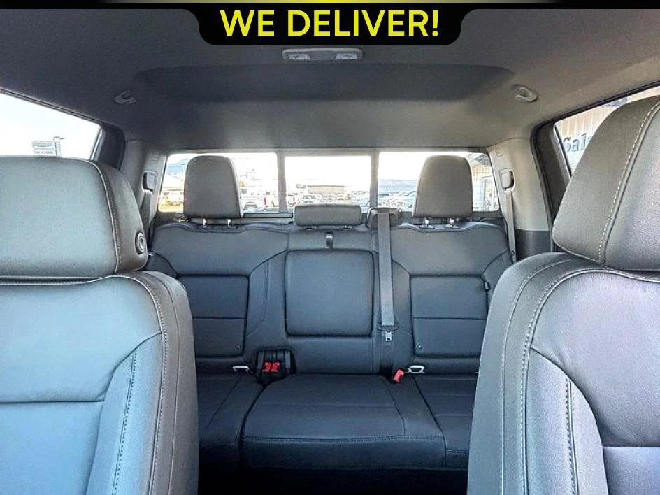 2025 Chevrolet Silverado 3500HD LT - Photo 17