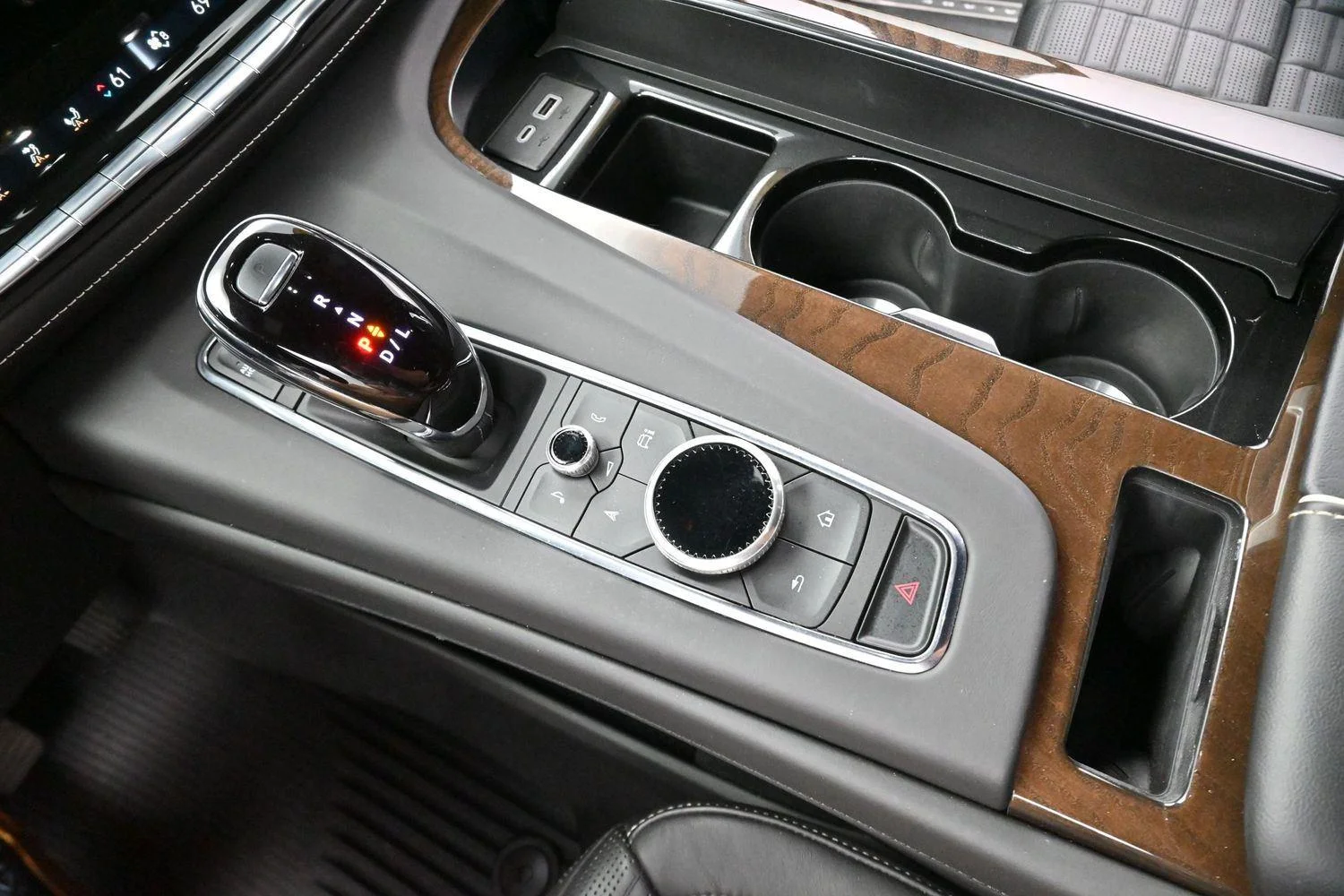 Used 2024 Galactic Gray Metallic Cadillac Premium Luxury Platinum image 29