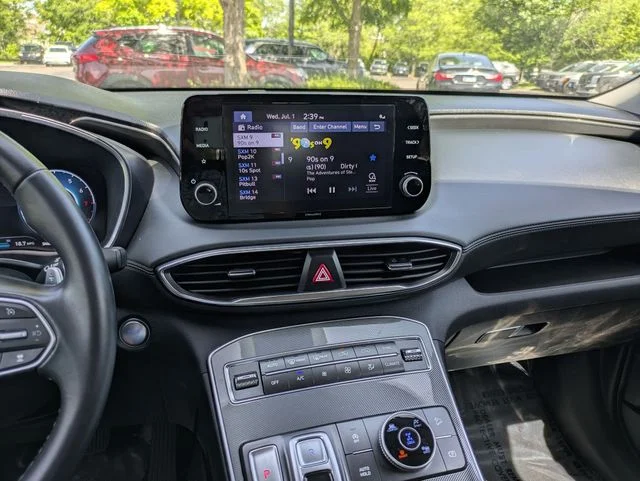 Certified Used 2022 Red Hyundai XRT image 17