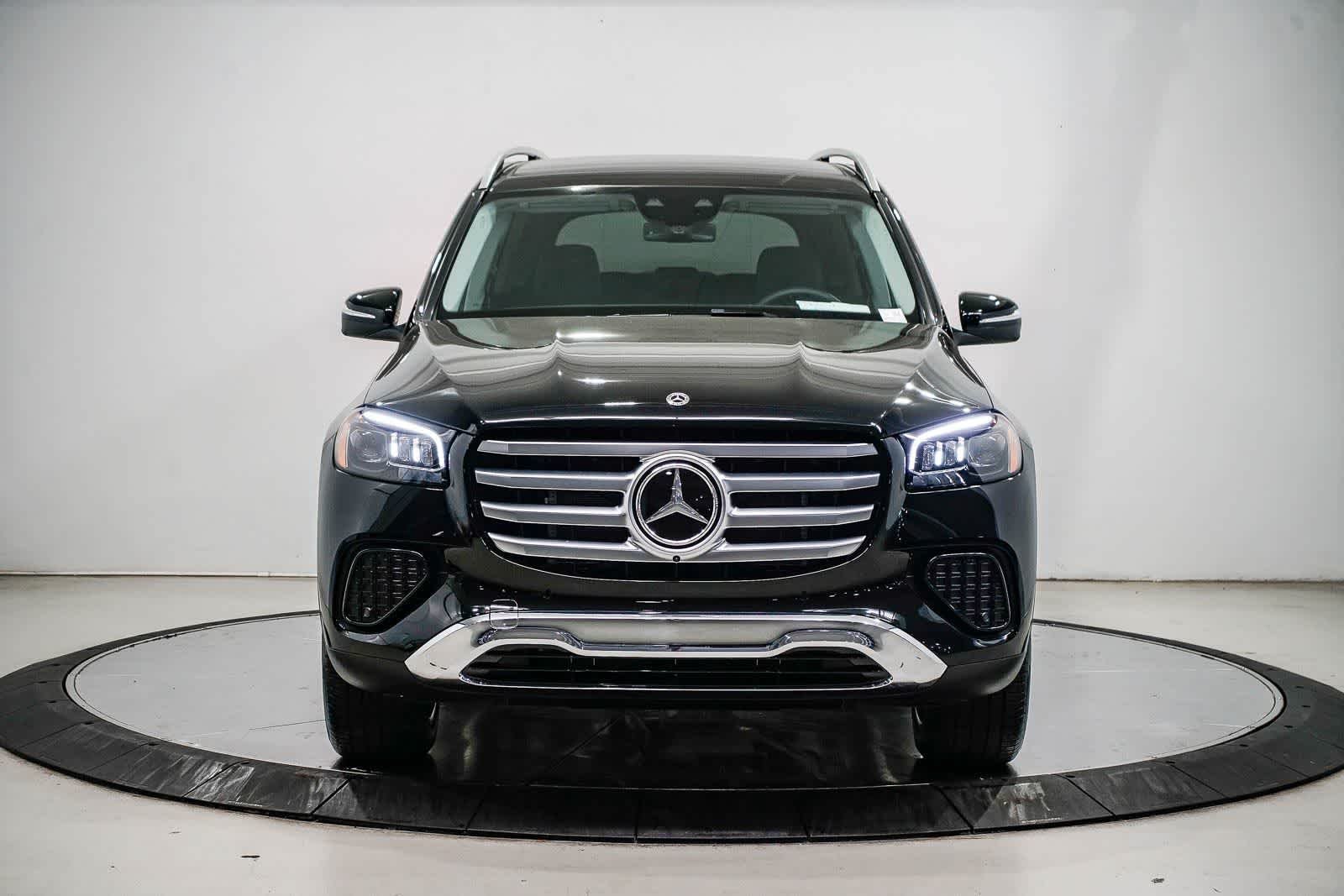 New 2026 Black Mercedes-Benz GLS 450 image 6