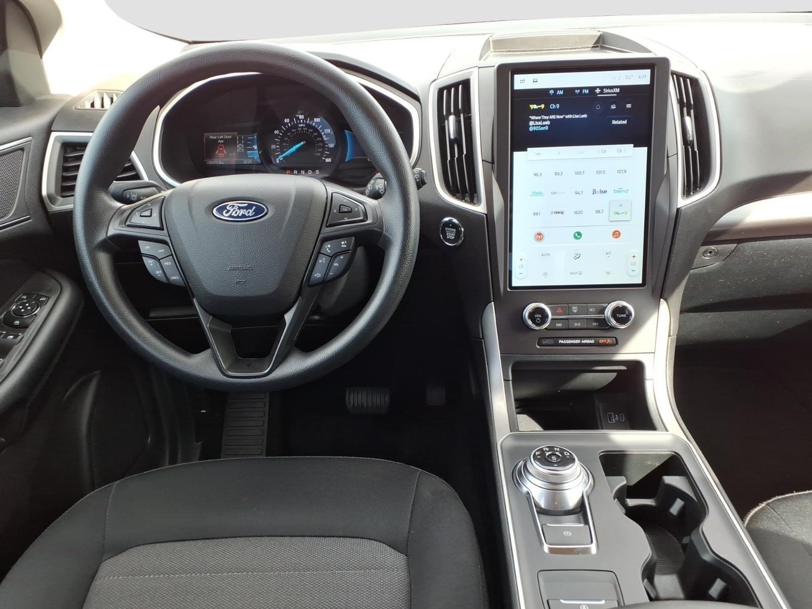 2021 Ford Edge SE - Photo 8