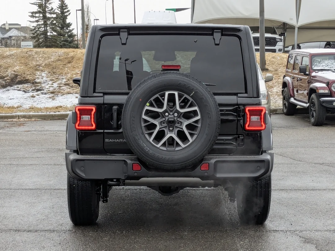 New 2026 Black Jeep Sahara - - 4x4 - Body- Color Top - Safety Group - 3.6L Pentastar V6 - Remote Start & More! image 7
