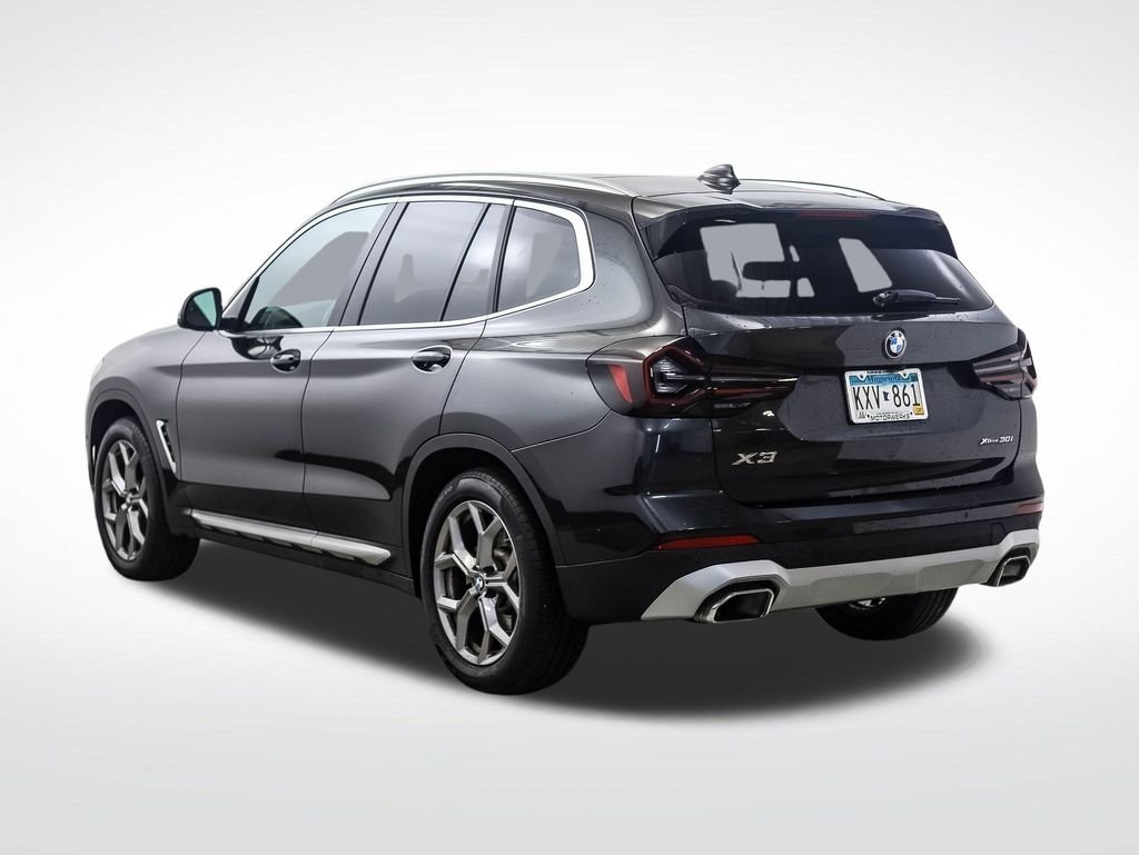 Certified Used 2024 Dark Graphite BMW xDrive30i image 3