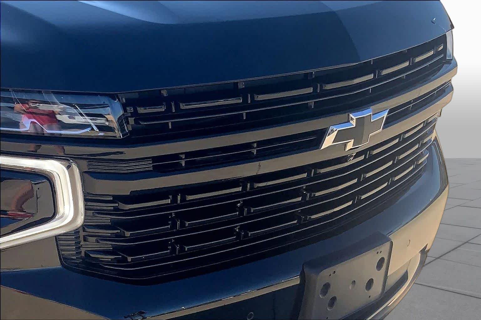 2023 Chevrolet Suburban RST - Photo 28