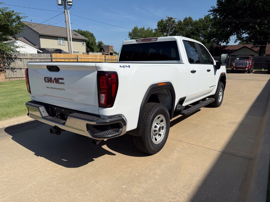New 2026 Summit White GMC Pro image 5