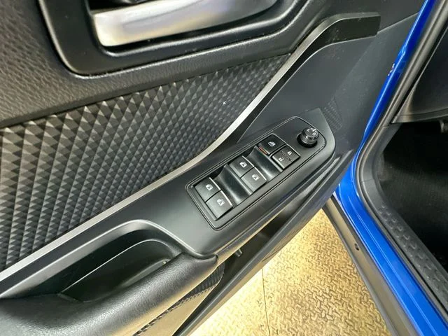 Used 2018 Blue Toyota XLE image 16