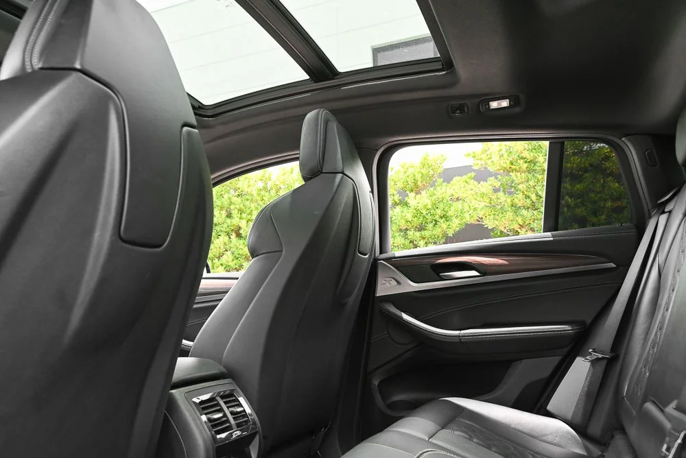 Used 2020 Blue BMW Base image 9
