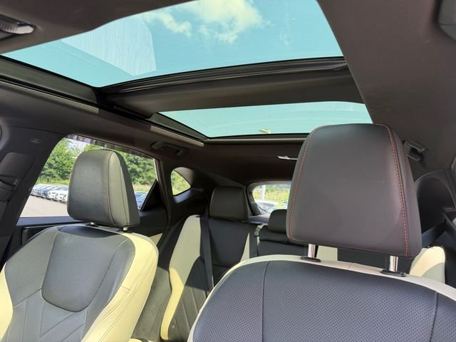Used 2024 White Lexus 350 Luxury image 6
