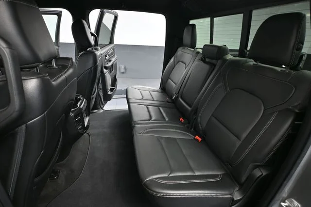Used 2020 Silver Ram Sport image 41