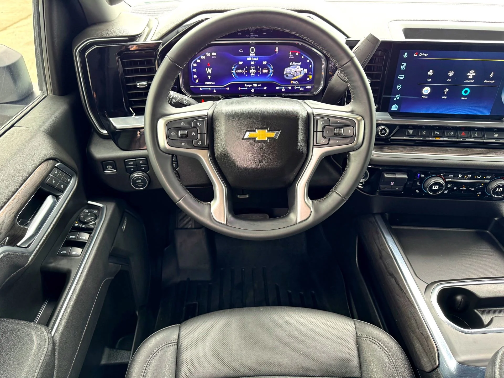Used 2025 Summit White Chevrolet LTZ image 24